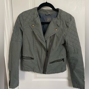 Gap flap jacket